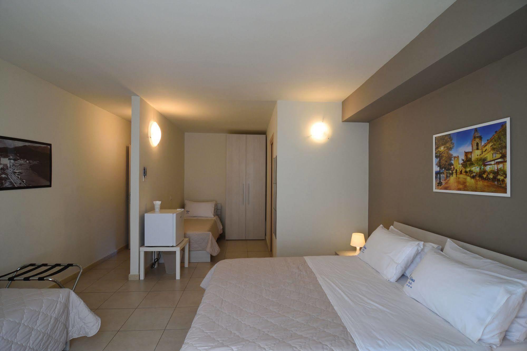 Nina B&B Giardini Naxos Exteriér fotografie
